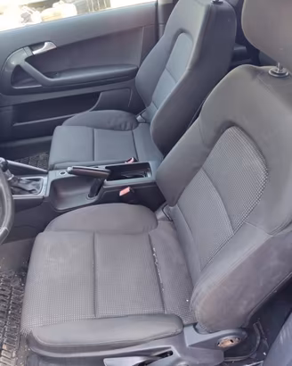 Sedili anteriori dx e sx AUDI A3 del 2007