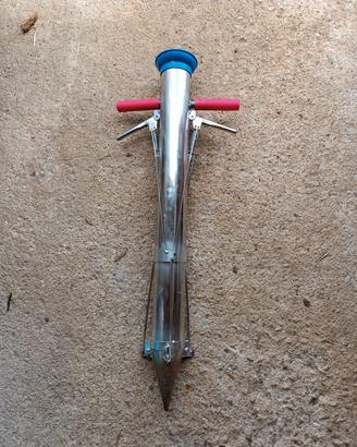 piantatore per bulbi o piantine 