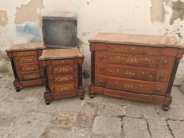 comò e comodini vintage