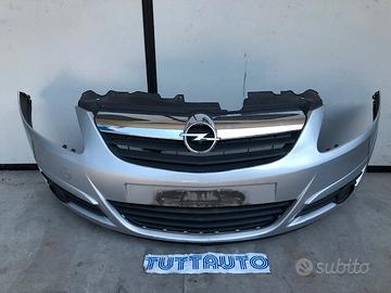 Paraurti anteriore Opel Corsa 2006 grigio chiaro