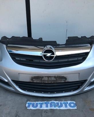 Paraurti anteriore Opel Corsa 2006 grigio chiaro