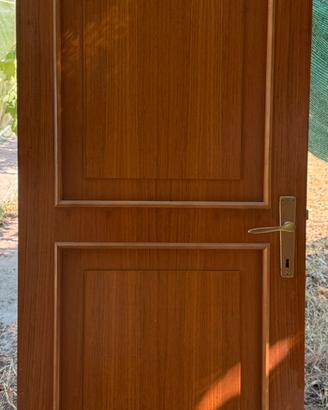 4 porte in legno massello da interno