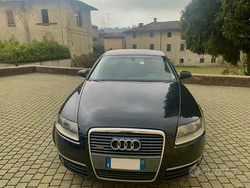Audi A 6 quattro