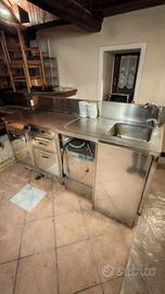 bancone frigo con lavandino