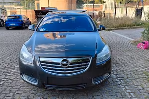 Opel Insignia SW, cambio automatico, 2.0 TDI