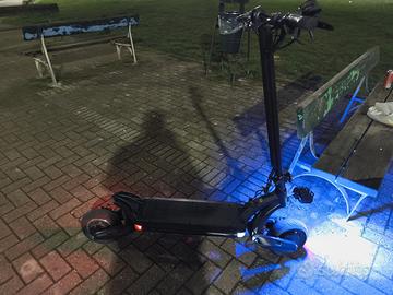 monopattino elettrico modificato