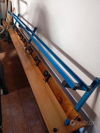 panca e appendiabiti da spogliatoio 