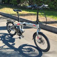 ebike pieghevole Atala Club bicicletta elettrica