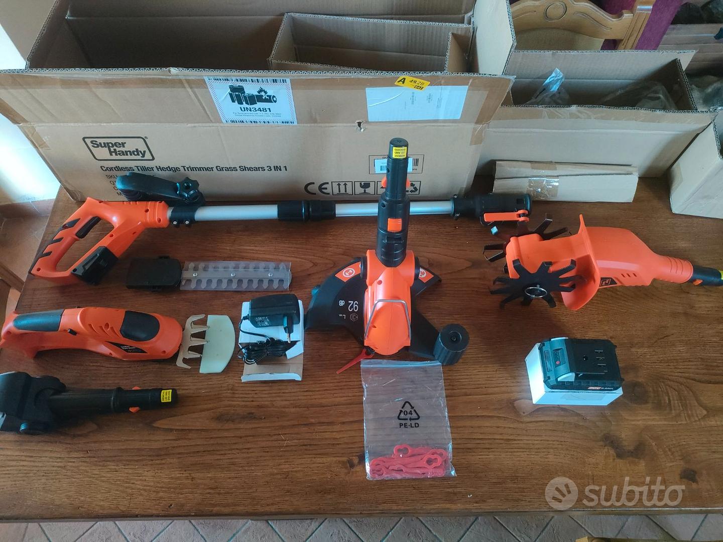 Ertuohg Supporto Da Parete Per Decespugliatore E Attrezzi Da Giardino – Gancio In Acciaio Resistente, Arancione, Salvaspazio, Confezione Da 2
