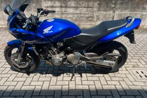 Honda hornet 600s