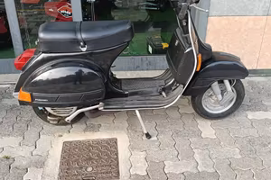 Piaggio Vespa  PX 200 E vespone