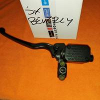 Pompa freni sx nuova piaggio 