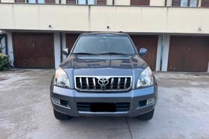 Toyota Land Cruiser 120 3.0D-4D Sol