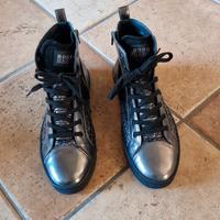 Hogan stivaletti in vernice nuovi 37/38