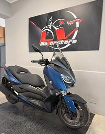 Yamaha X-Max 300 XMAX