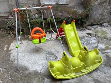 Altalena scivolo e dondolo