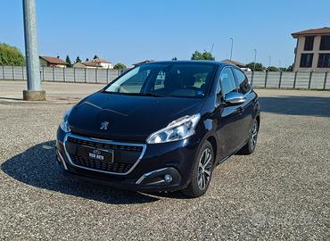 Peugeot 208 1.2 Puretech 110cv 