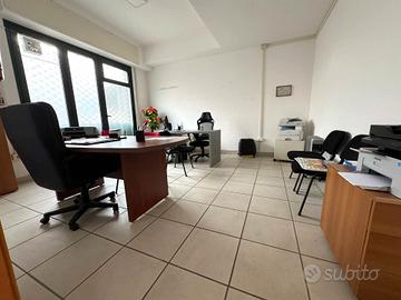 Rif.RI399| locale commerciale catanzaro