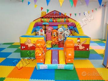 Saltarello Gonfiabile con Scivolo per Bambini