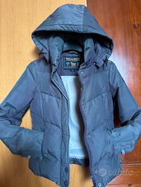 Woolrich corto XS color prugna
