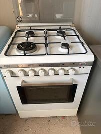 Macchina del gas glem 4 fuochi