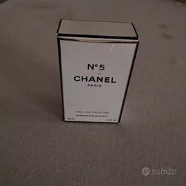chanel n° 5  vuota 