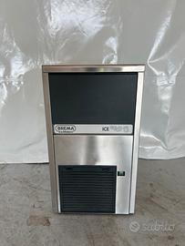 Macchina ghiaccio BREMA IMF28WQ misure 39x46x70