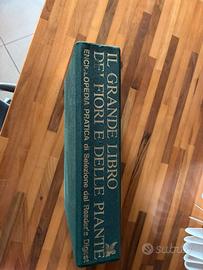 Libro enciclopedia dei fiori e delle piante
