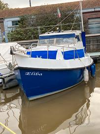 Pilotina Zampieri no patente diesel 28 cv. Permuto