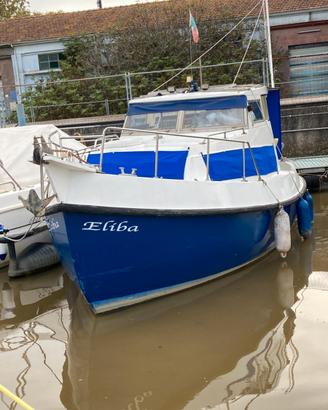 Pilotina Zampieri no patente diesel 28 cv. Permuto