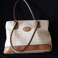 Borsa vintage Paolo Bags in similpelle.