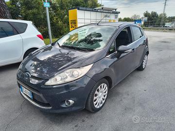 Ford Fiesta 1.2 Benzina /Metano  - 2011