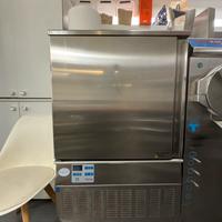 Abbattitore di temperatura