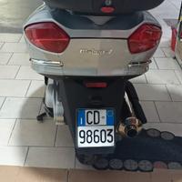 Scooter Malaguti gt spidermax 500
