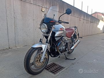 Moto Guzzi Breva 750