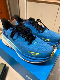 Hoka Clifton 10