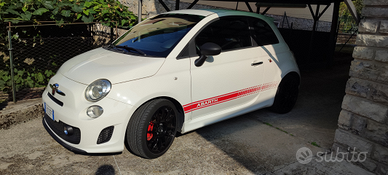 500 Abarth 2015