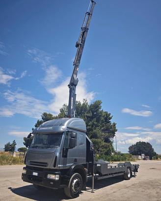 IVECO EuroCargo 180E30 trasporto barche con gru