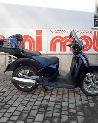 Aprilia Scarabeo 200