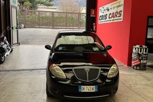 Lancia Ypsilon 1.2 69 CV 5 porte S&S Gold