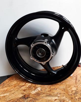 Cerchio posteriore suzuki gsr 600 750
