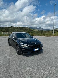 BMW 118i SPORT