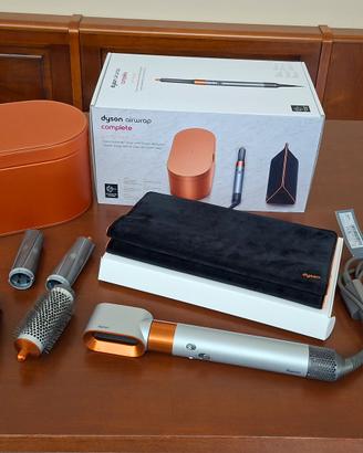 Dyson airwrap complete