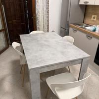 Tavolo da  pranzo allungabile