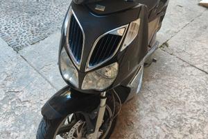 Aprilia SportCity 250 i.e.,