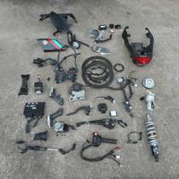 Pezzi ri ricambio yamaha mt 09 2023