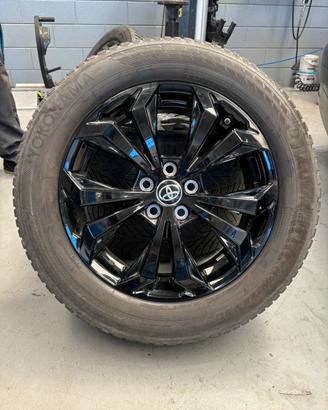 Cerchi e gomme Toyota