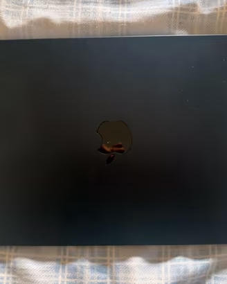 MavBook Air M2 2022 13,6” - 8GB RAM - Batteria 99%