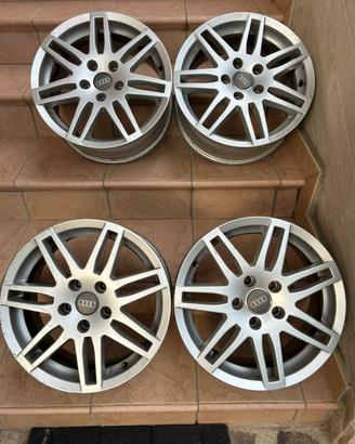 Cerchi da 16” Audi A4
