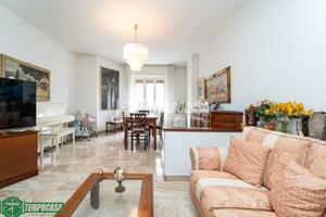 4 LOCALI CON BOX DOPPIO!!